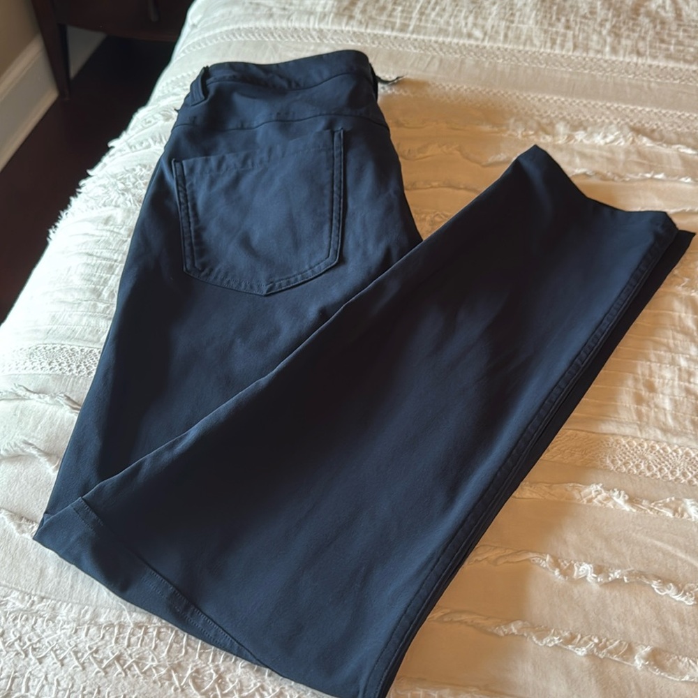 Men’s Lululemon five pocket pants size 32 used